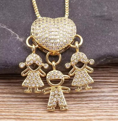 Collar Amor de Madre – Bañado en Oro de 18K